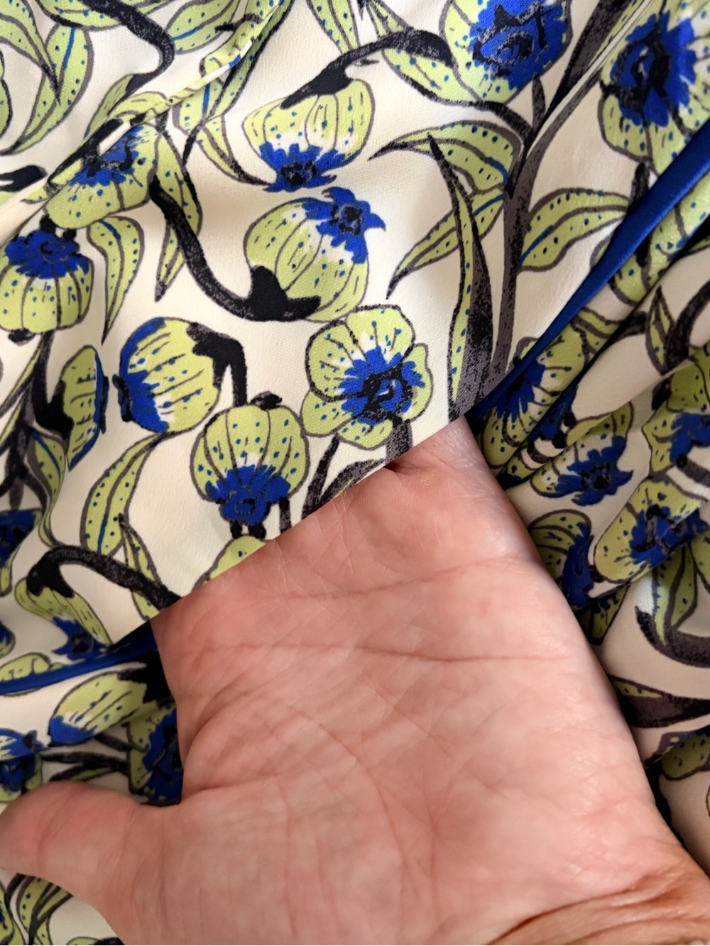 NWT ME+EM Trailing Flower Pod Print
Fit And Flare Midi Dress 100%
Recycled, 10 - Picture 11 of 14